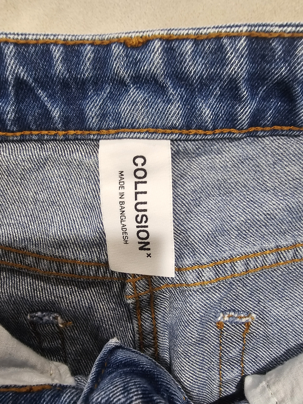 COLLUSION Women's Light Wash Denim Jean Shorts